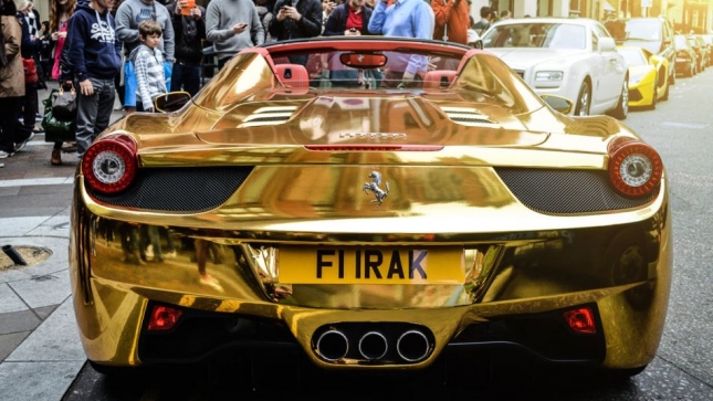 شاهد الآن أغلي السيارات في العالم مصنوعة من الذهب الخالص