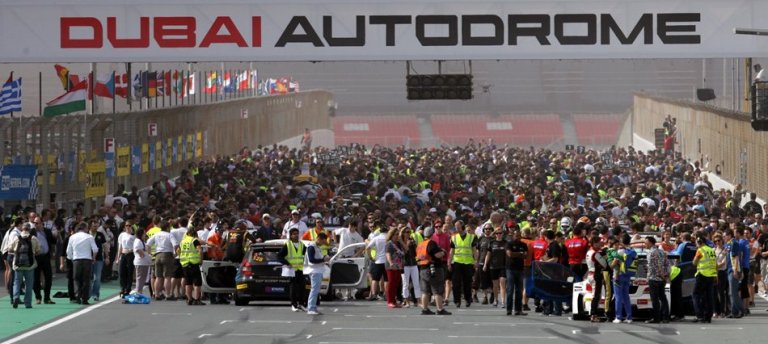 1. A grid of 100 cars will line up for the 2016 Hankook 24H Dubai in January...jpg