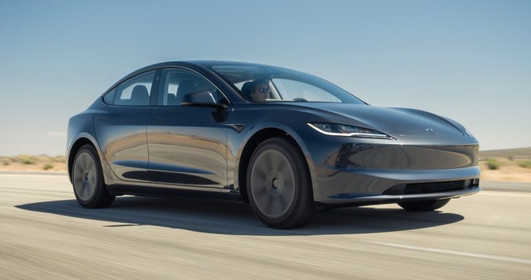 Tesla تستبدل أرخص طراز Model 3 بنسخة أفضل