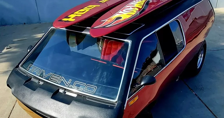 اكتشاف نادر: شاحنة Automecca Sports Van من السبعينيات تعود للحياة وتُعرض في مزاد