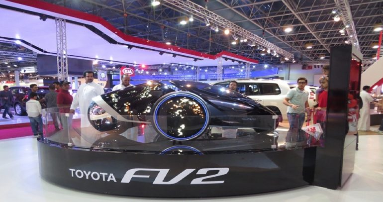 كيف خطفت تويوتا القلوب في معرض السعودية الدولي للسيارات؟