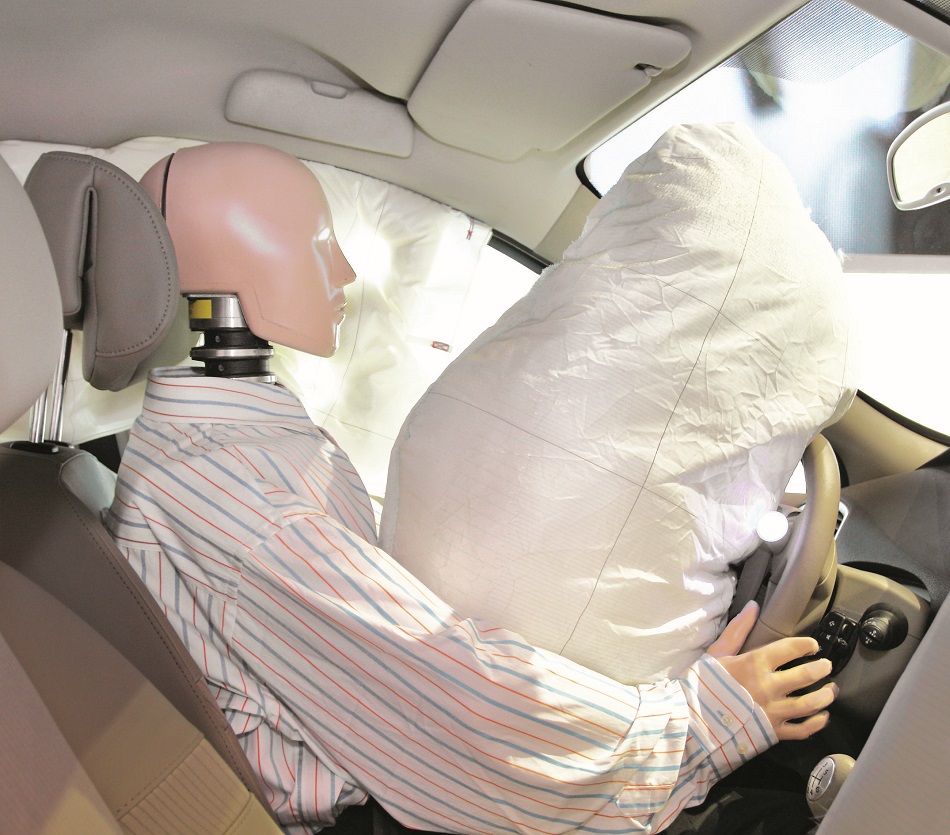 bigstock-Mannequin-In-A-Car-8686543.jpg