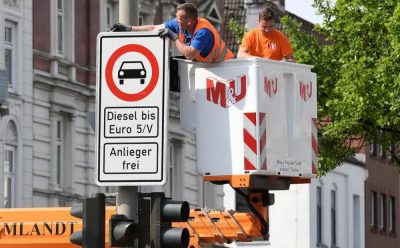 أزمة منع مرور سيارات الديزل في بعض شوارع مدينة ألمانية تتفاعل