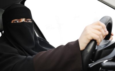 بدء إصدار رخص القيادة للمرأة في السعودية