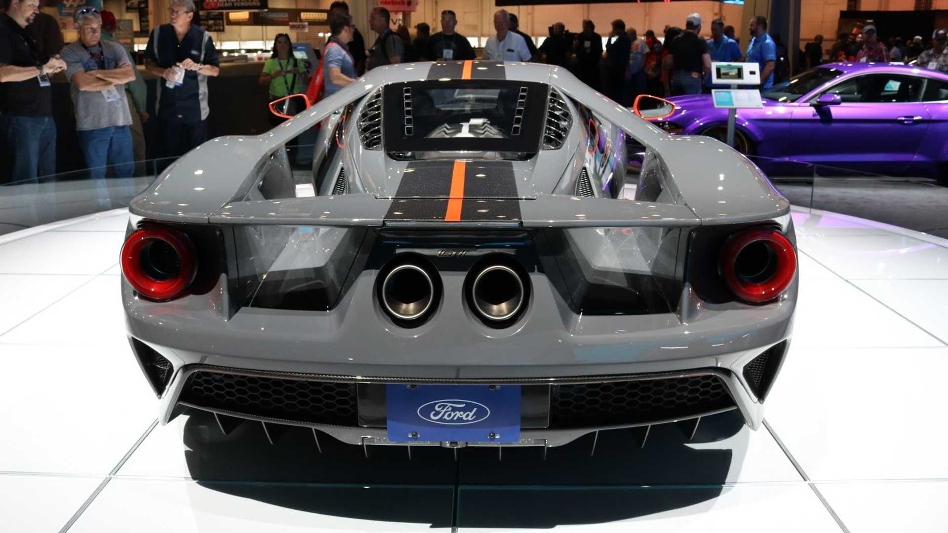 فورد GT بالإصدار الكربوني
