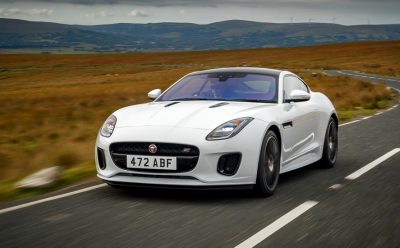 إصدار جاكوار شيكرد فلاغ من السيارة الرياضية F-TYPE