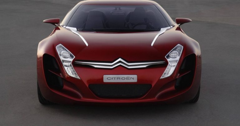سيتروين سي-ميتيس الإختبارية ذات التصميم الذي يعكس التصور المستقبلي للسيارات