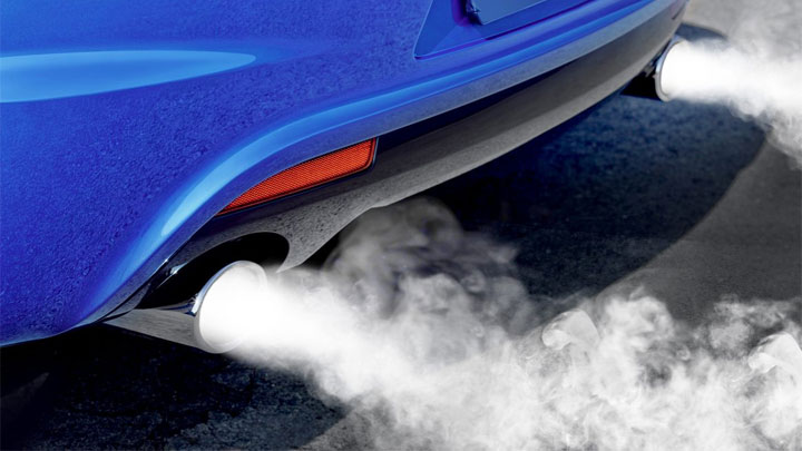 كيفية معرفة حالة محرك سيارتك دخان العادم