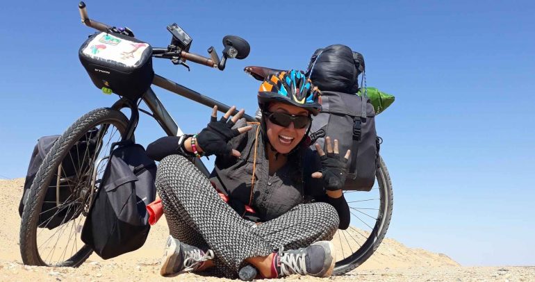 تجربة فريدة تمكّن سيدة من الوصول إلى مكة باستخدام دراجة هوائية