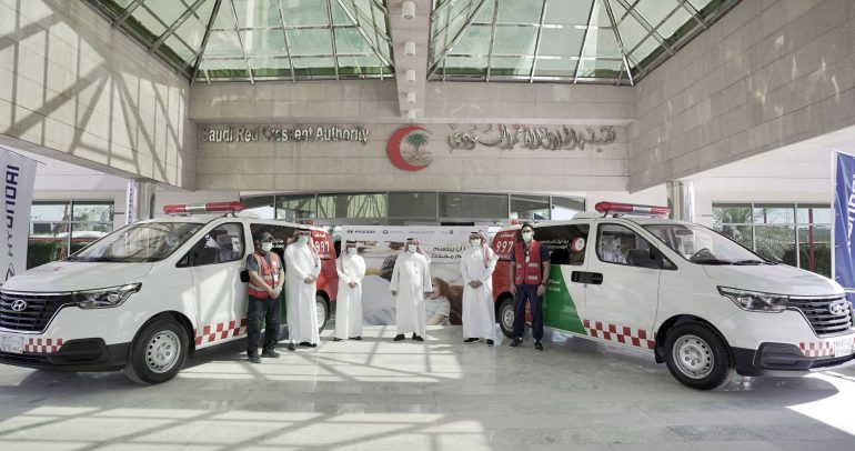 هيونداي موتور تقدم 24 مركبة لهيئة الهلال الأحمر السعودي للمساعدة في مكافحة كورونا