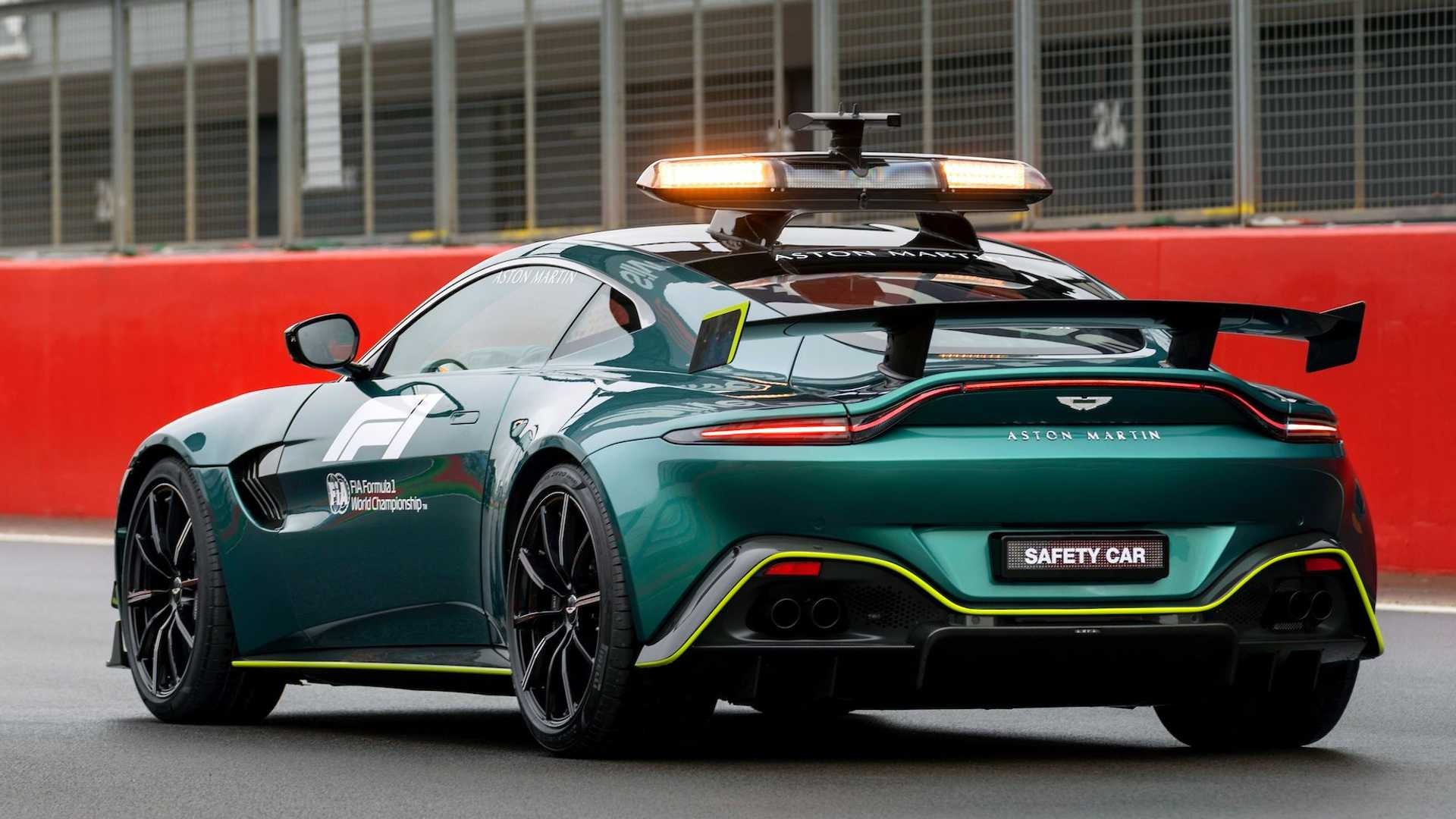 official-formula-1-aston-martin-safety-and-medical-cars-8.jpg