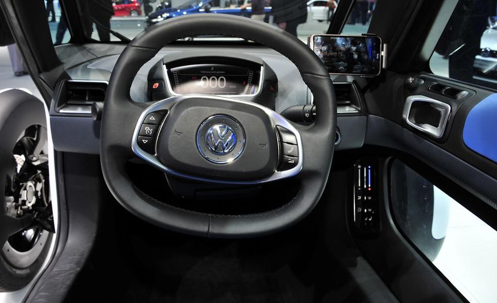 سيارة فولكس واغن nils الاختبارية.. التنقل الأكثر استدامة Volkswagen-nils-concept-interior-photo-421162-s-986x603
