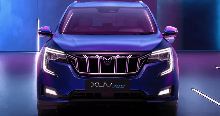 ماهيندرا تكشف النقاب عن XUV700 المدمجة مع هوية العلامة التجارية الجديدة