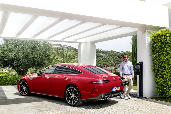 مرسيدس AMG GT 63 S E لعام 2023