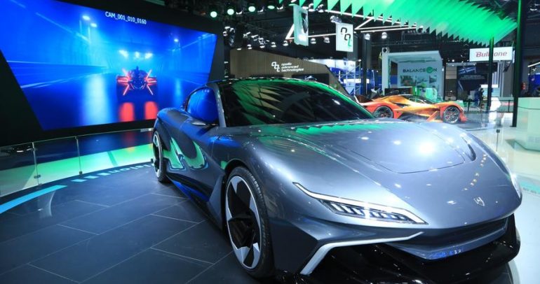 أبولو الألمانية تدخل صناعة السيارات الكهربائية بمفهوم إيفيجين إس
