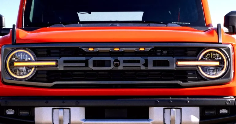 فورد تواجه ضربة مالية تصل إلى 2 مليار دولار بسبب الرسوم الجمركية في عهد ترامب رغم الإيرادات القياسية