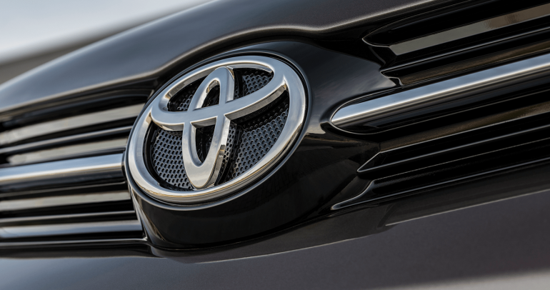 تويوتا تتفوق على جنرال موتورز بصفتها صانع السيارات الأكثر مبيعًا في أمريكا