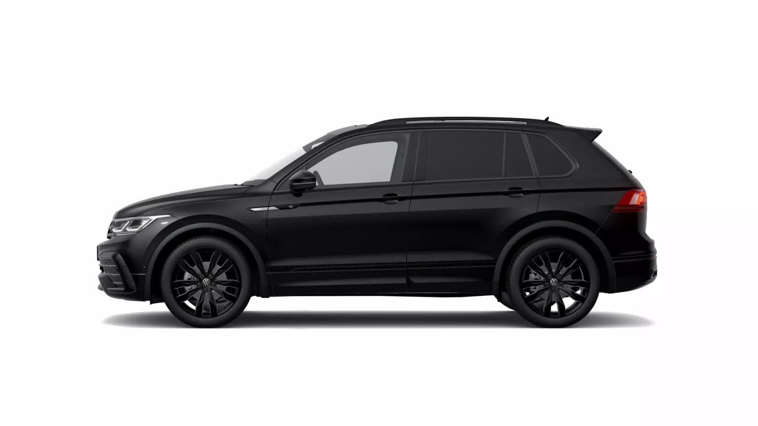 2023-VW-Tiguan-Black-Edition-4-1536x864-1.webp