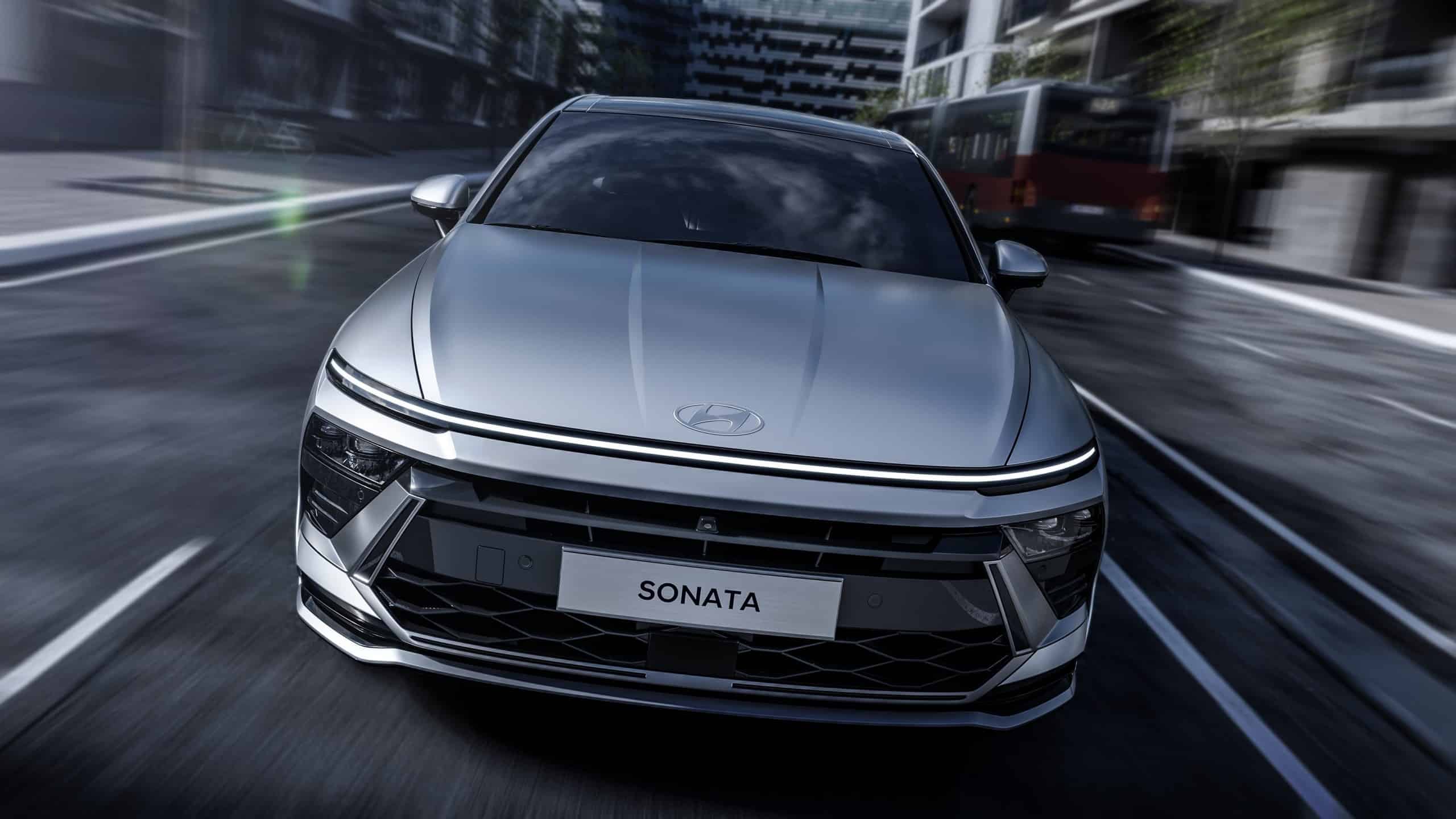 2024-hyundai-sonata-unveiled-mid-size-sedan-no-longer-looks-catfished_4.jpg