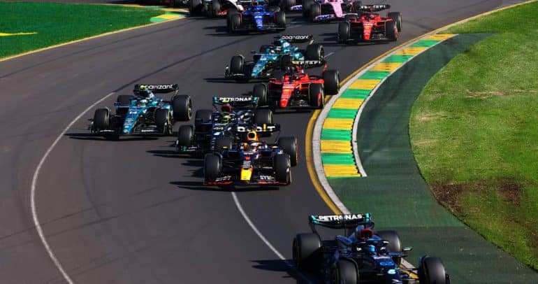 الهولاندي فيرستابن يحرز جائزة أستراليا الكبرى للفورمولا 1 لعام 2023