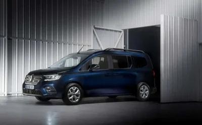 الظهور الأول لسيارة رينو جراند كانجو 2024 مع 1024 مقعدًا