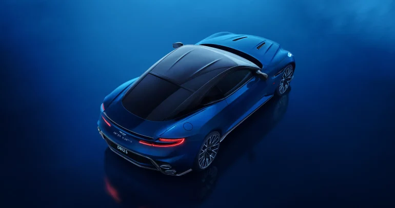 أستون مارتن تكشف عن DB12 S الجديدة بقوة 690 حصاناً… أكثر شراسة وأناقة من أي وقت مضى!