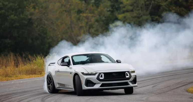 موستانج RTR الجديدة… ردّ فورد الجريء على متعصّبي V8 بتركيبة تقنيّة مستوحاة من لومان