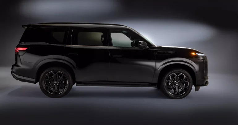 إنفينيتي QX80 سبورت 2026: طراز فاخر يزداد سوادًا وسعرًا!
