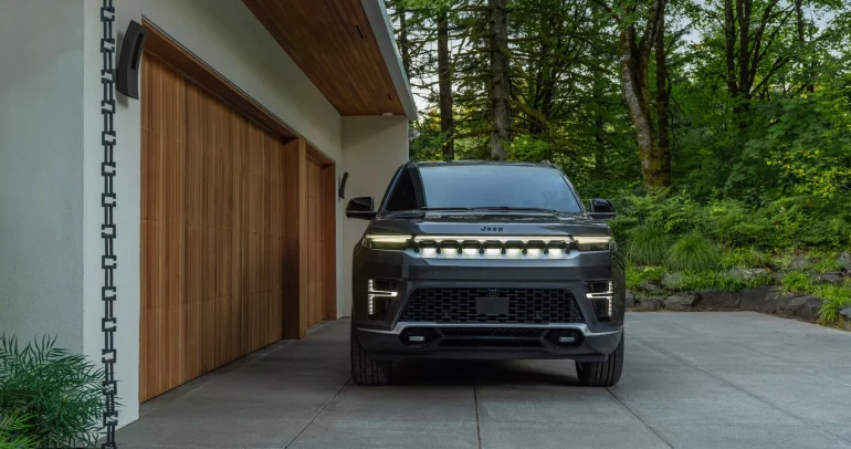 جيب تُعلن عن نهاية Wagoneer وبداية عهد جديد مع Grand Wagoneer 2026 بتصميم متطور ونظام دفع مبتكر