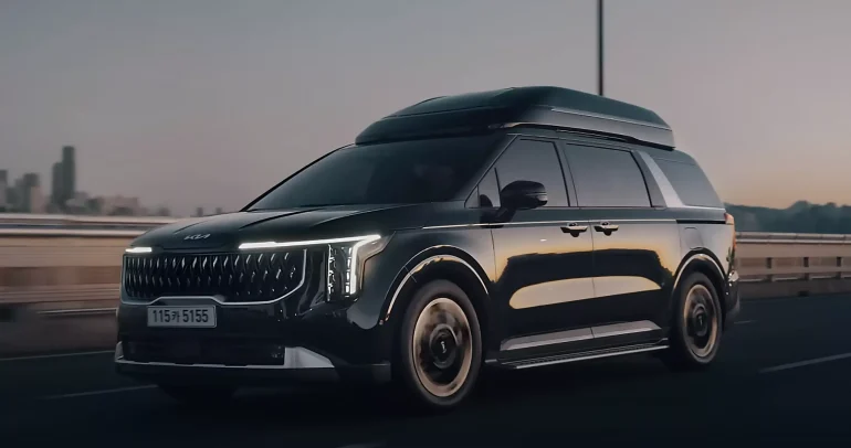 كيا كارنفال هاي ليموزين 2026 – أفخم سيارات كيا على الإطلاق ليست SUV ولا سيدان