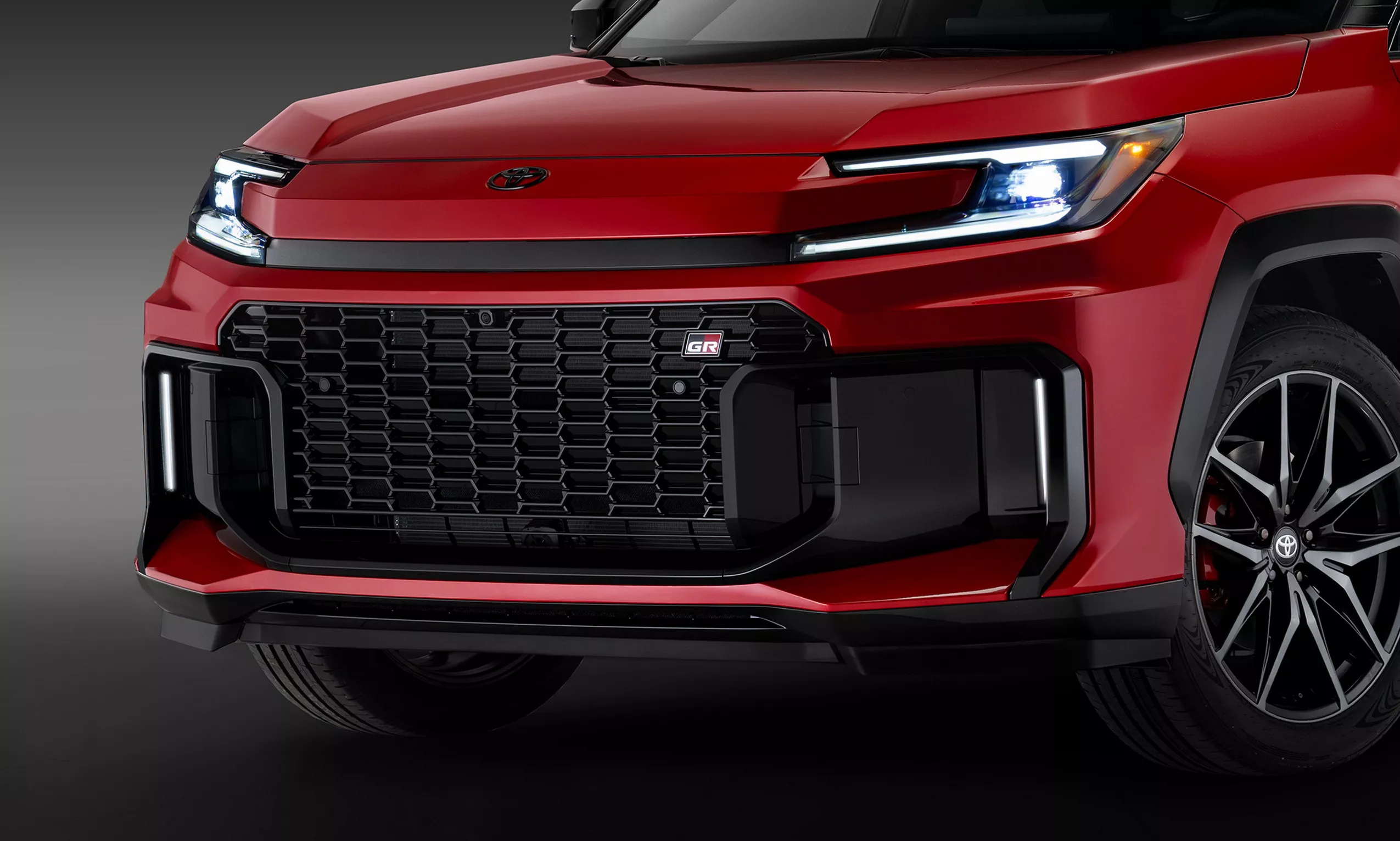 تويوتا RAV4 GR