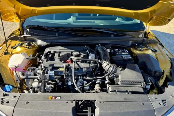 2026-kia-k4-hatchback4