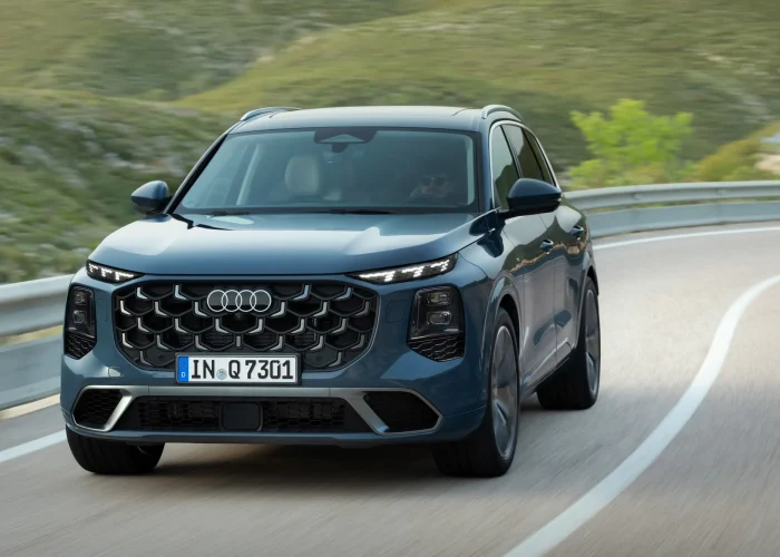 2027-Audi-Q7-00013