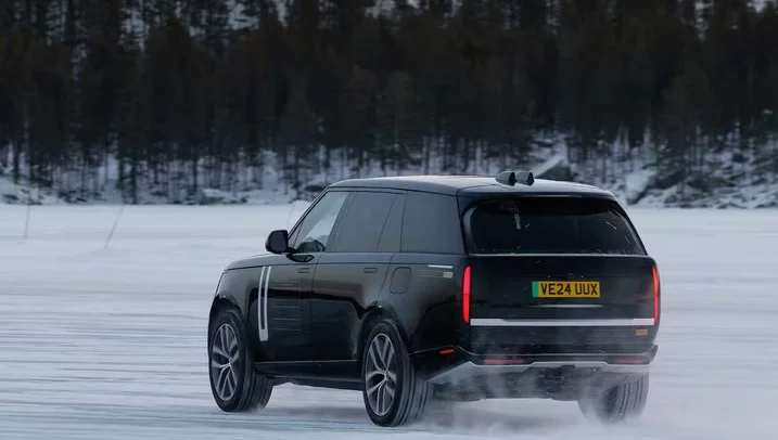 رنج روفر 2027: تطوير هادئ يحافظ على الوصفة الناجحة