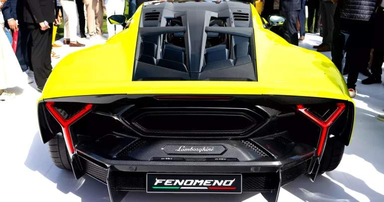 لامبورغيني تراهن على الموثوقية ببرنامج ضمان يمتد حتى 10 سنوات