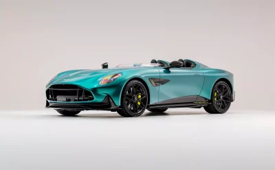 أستون مارتن DBR22