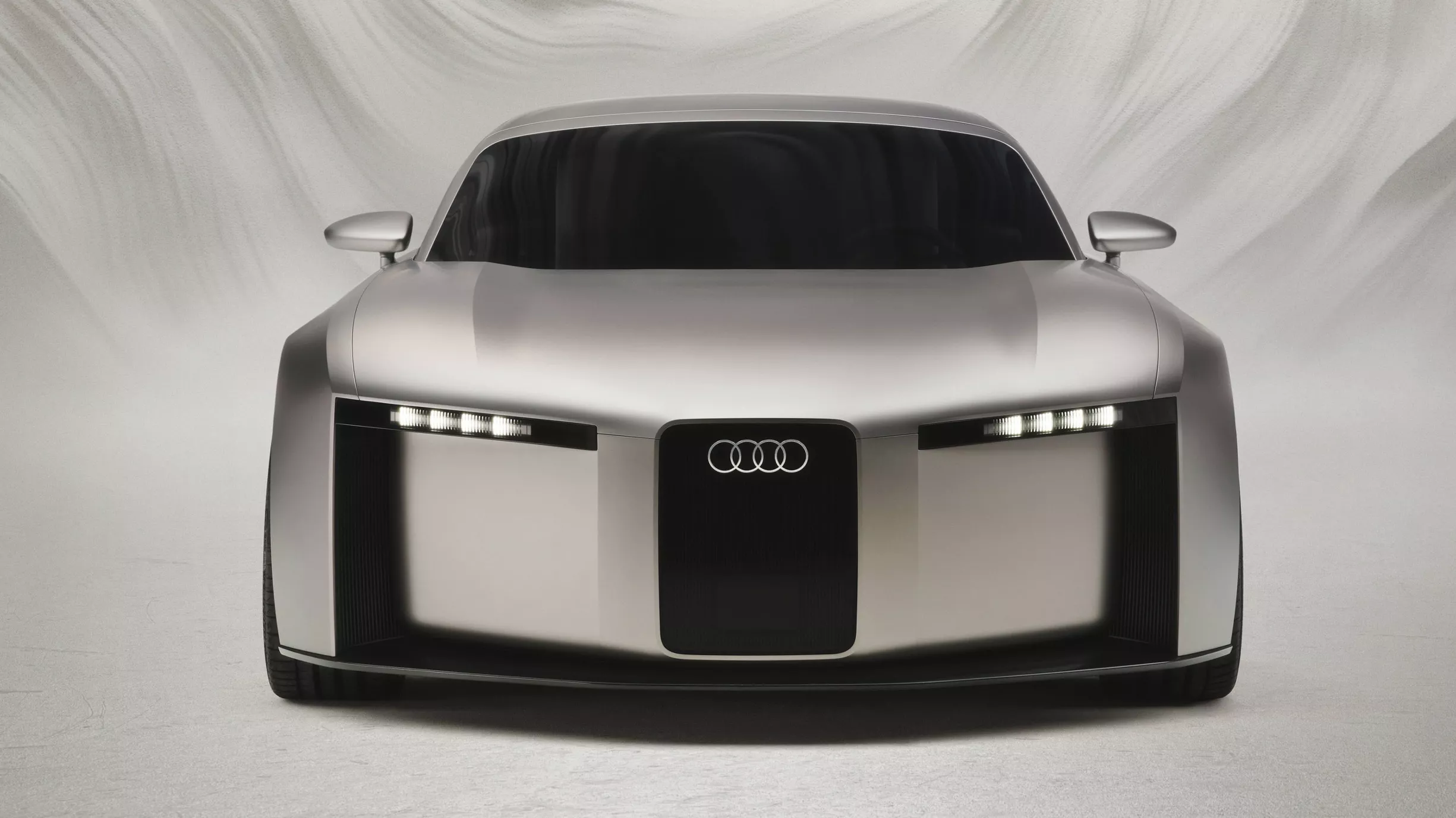 Audi-grille-Sep9251.webp