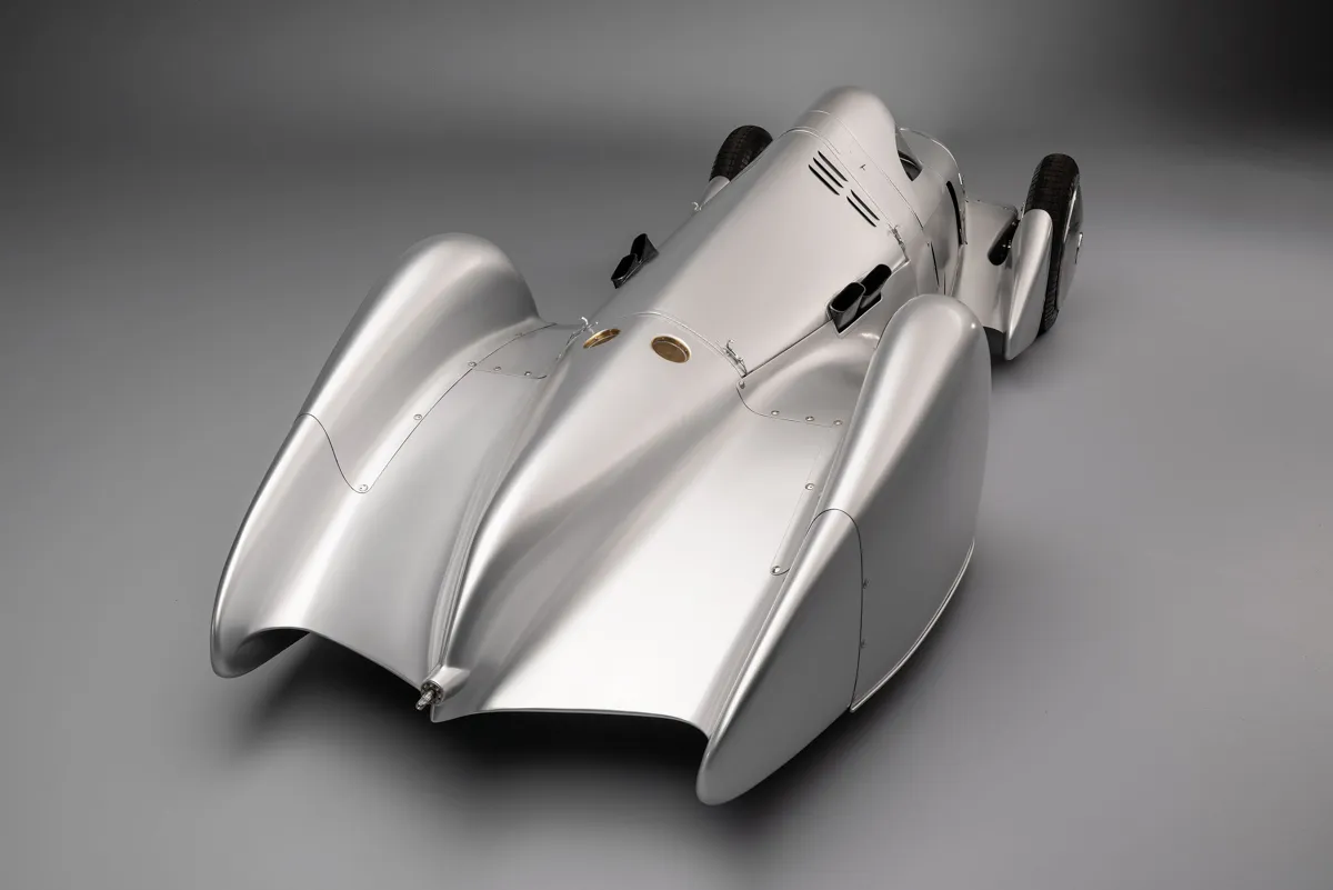 Audi Lucca V16
