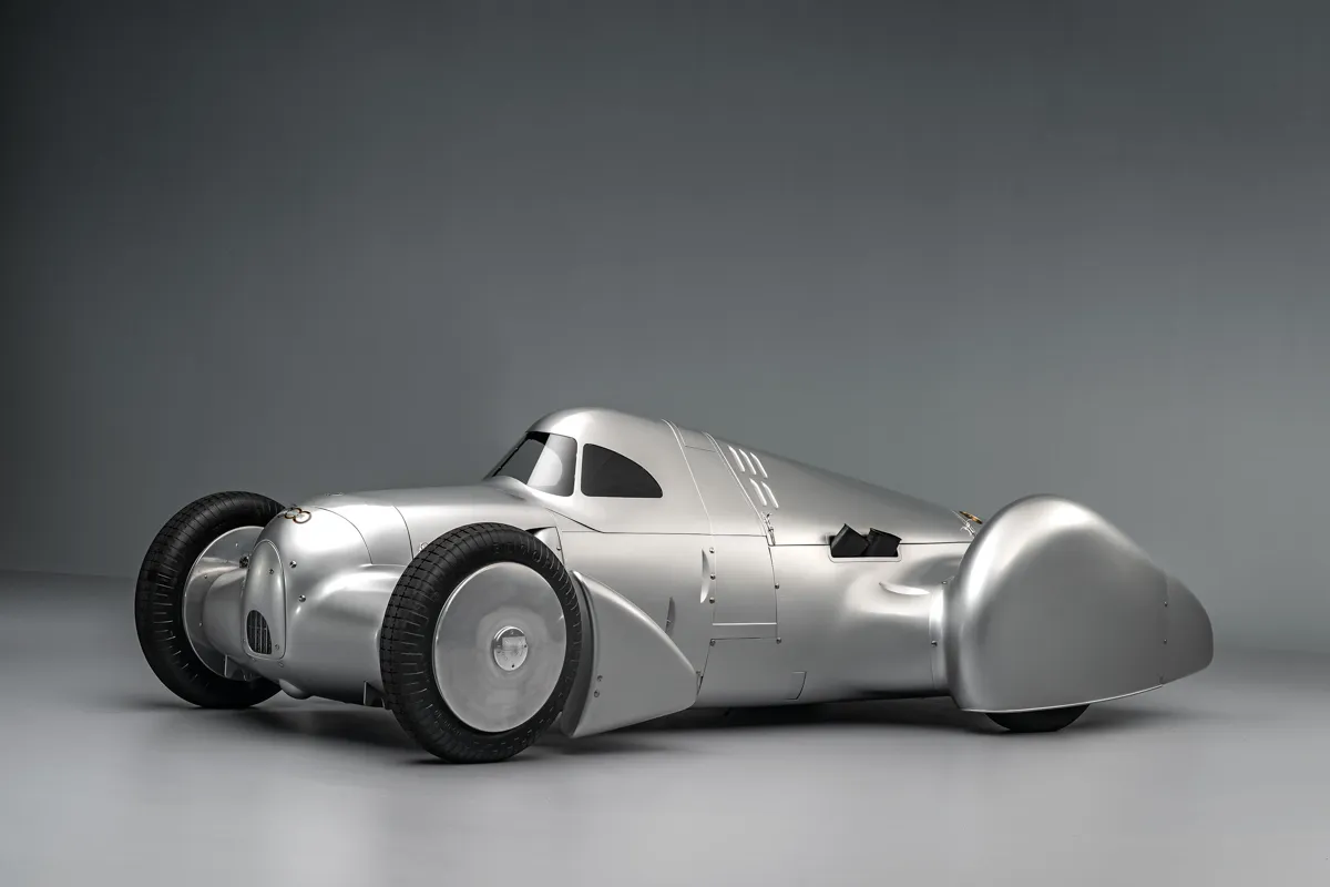 Audi Lucca V16