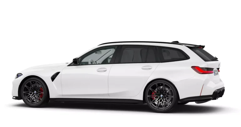 بي إم دبليو M3 تورينغ في جنوب أفريقيا تحصل على أجرأ مقصورة داخلية باللون الأبيض بالكامل