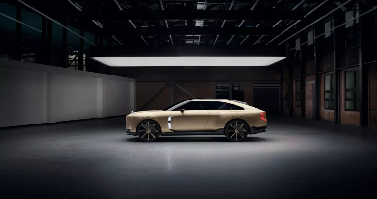 بنتلي EXP 15: أول سيارة كهربائية من بنتلي بتصميم مستقبلي وجريء بدون مقعد راكب أمامي!