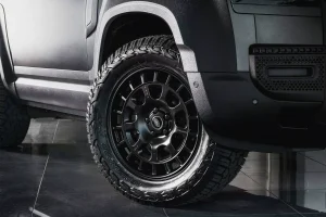Land Rover Defender Mods