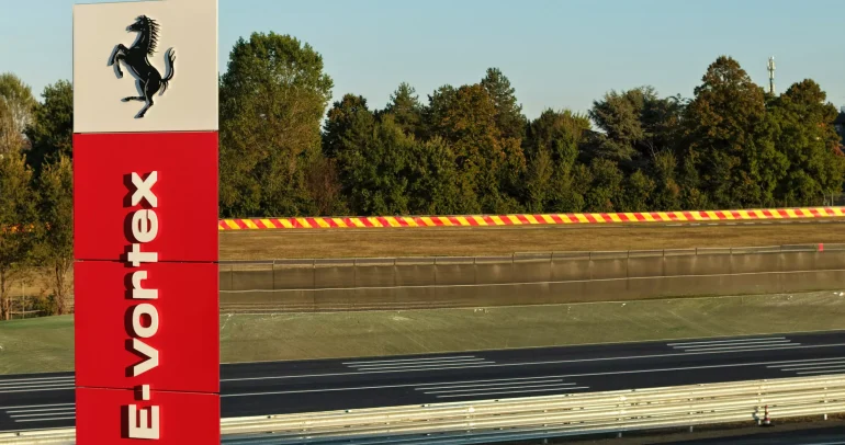 فيراري تفتتح مضمار اختبار جديد في مارانيلو لتسريع تطوير سياراتها المستقبلية