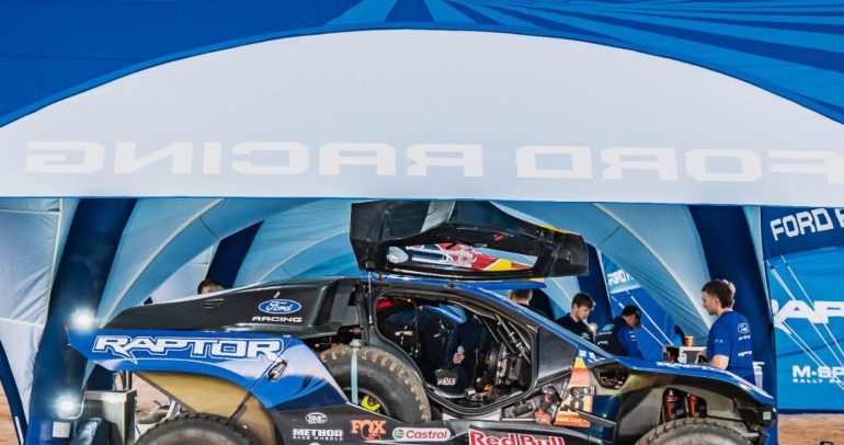 رالي داكار السعودية 2026: العطية يحافظ على الصدارة بعد المرحلة الثامنة في وادي الدواسر