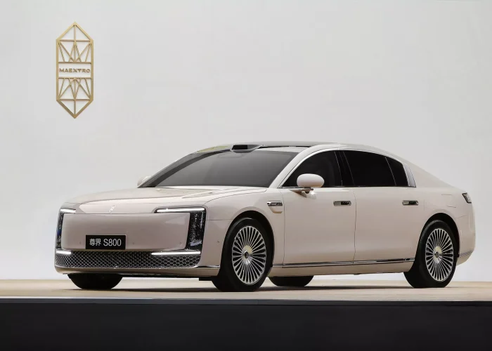 Huawei-Maextro-S800-b004-2048x1365