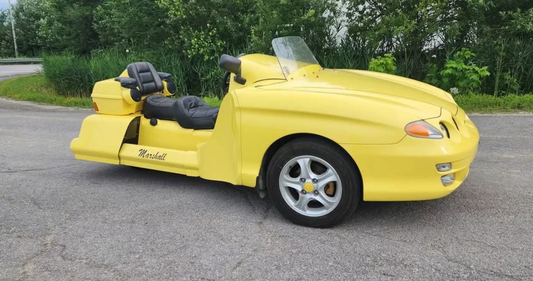 مزيج جنوني بين هيونداي تيبورون ودراجة هوندا Goldwing يتحول إلى ثلاثية العجلات لا تُصدق!