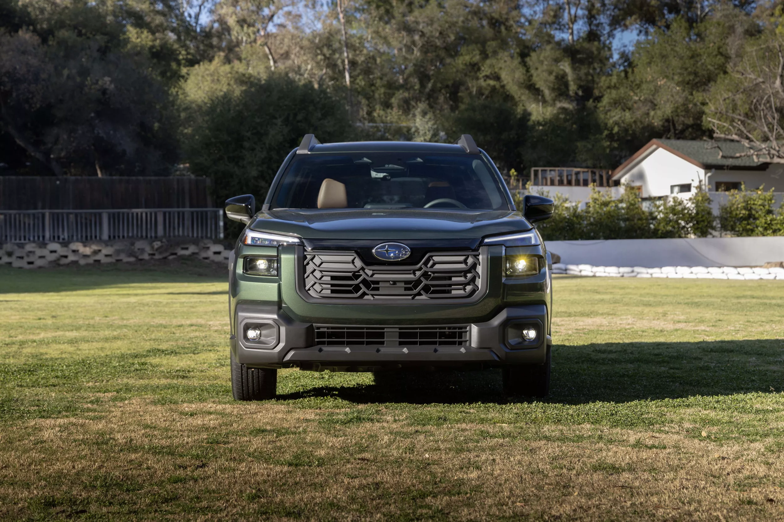 سوبارو SUV