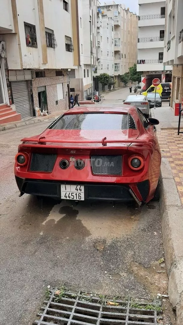 تويوتا واحدة بثلاث هويات