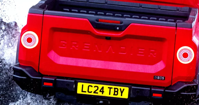 إينيوس جرينادير وQuartermaster بأسعار أقل من ما قبل رسوم ترامب الجمركية