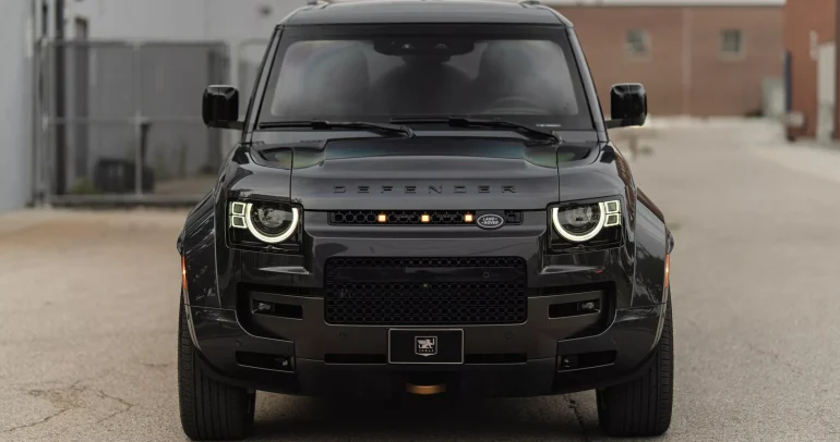 إنكاس تحوّل لاند روفر ديفندر أوكتا إلى “دبابة فاخرة” بمستوى حماية عسكري